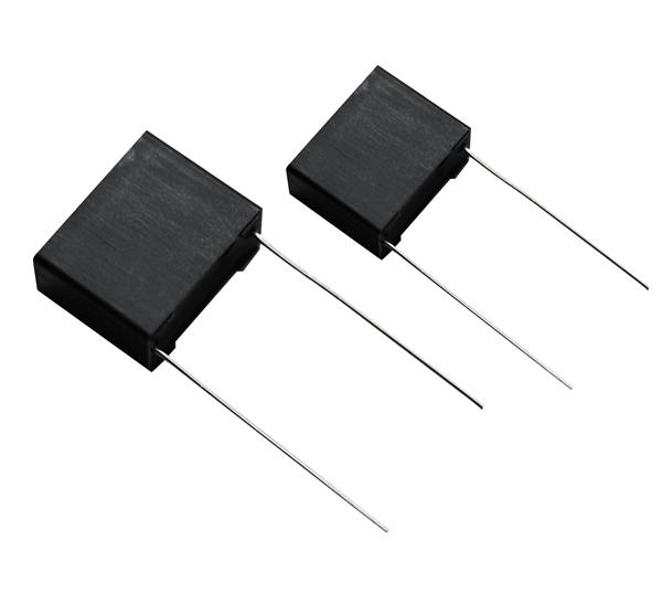 ECQ-UAAF474MA Пленочные конденсаторы 0.47uF, 275VAC, 20% X2, 22.5mm Cut Leads