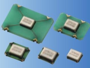 kc2520a25.0000c30e00 Стандартные тактовые генераторы 3.3V 25.00MHZ 2.5x2.0mm