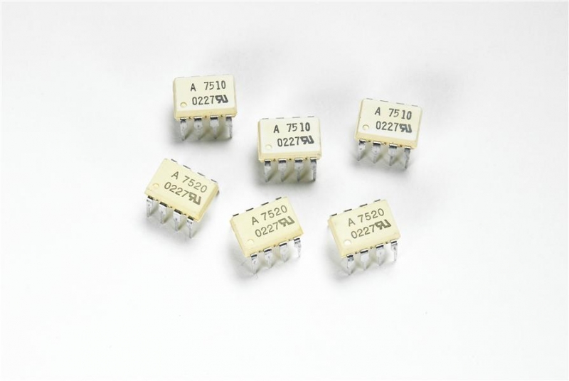 HCPL-7510-060 Оптически развязанные усилители 4.5 - 5.5 SV +/-3%