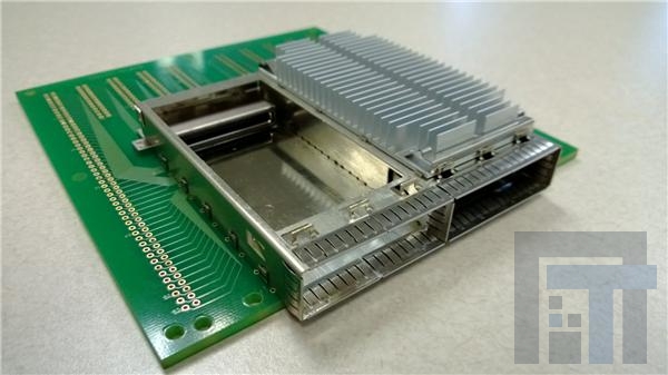 CN121S-104-0001 Модульные соединители / соединители Ethernet CFP2 Host Conn